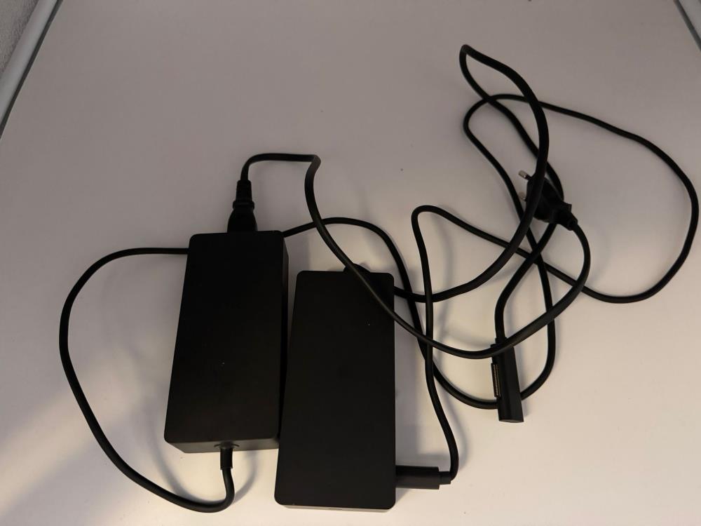 Microsoft Surface Dock Dockingstation - B Ware